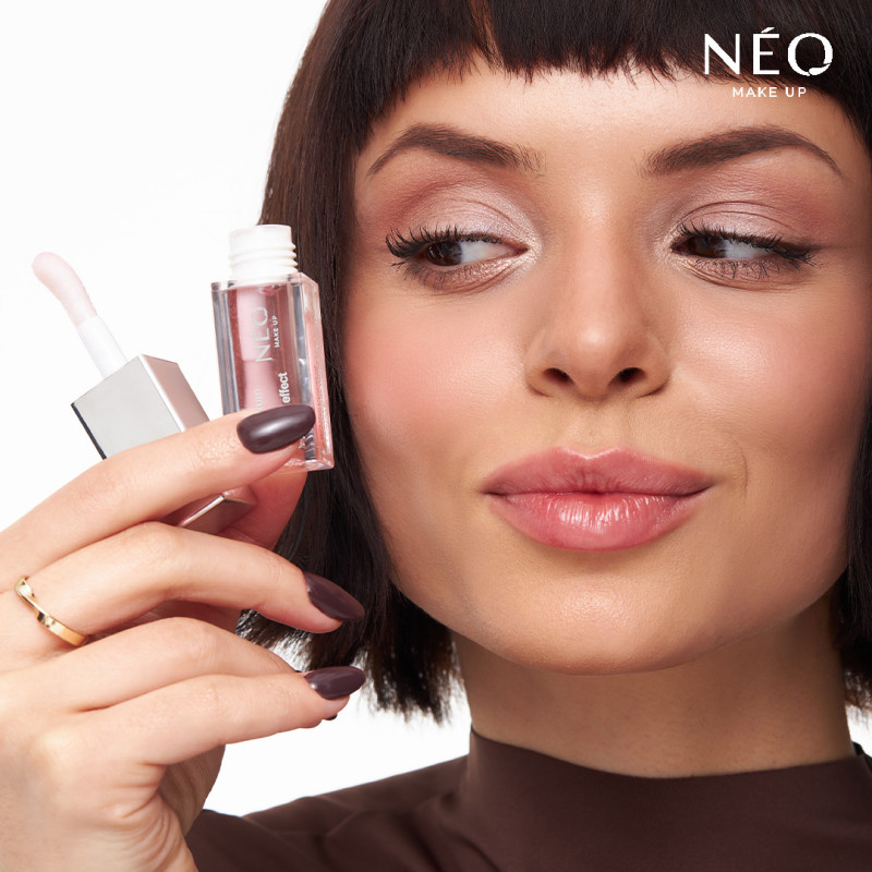 Intense Serum Lip Oil – Chocolate: 02 Strawberry Chocolate Intense Serum Lip Oil – Chocolate: 02 Strawberry Chocolate