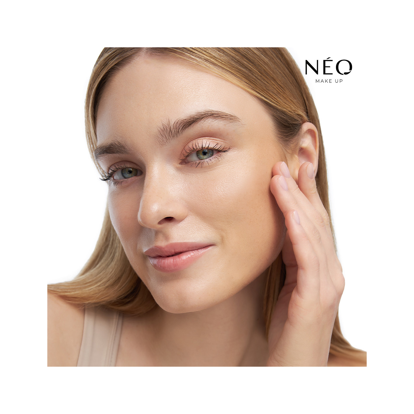 Intense Serum Sheer Foundation: 02 IVORY