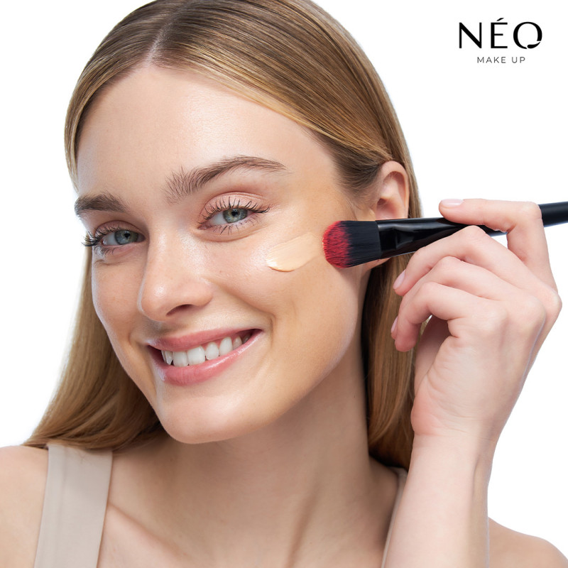 Intense Serum Sheer Foundation: 03 NATURAL Intense Serum Sheer Foundation: 03 NATURAL