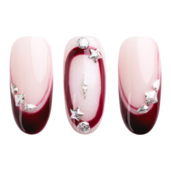 Doosje met nageljuwelen 05