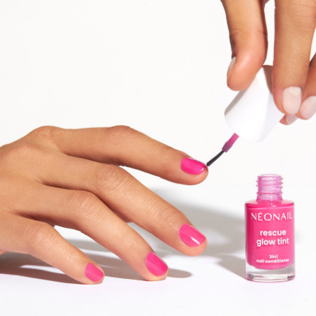 Rescue Glow Tint 3in1 Nail Conditioner Magenta Pink